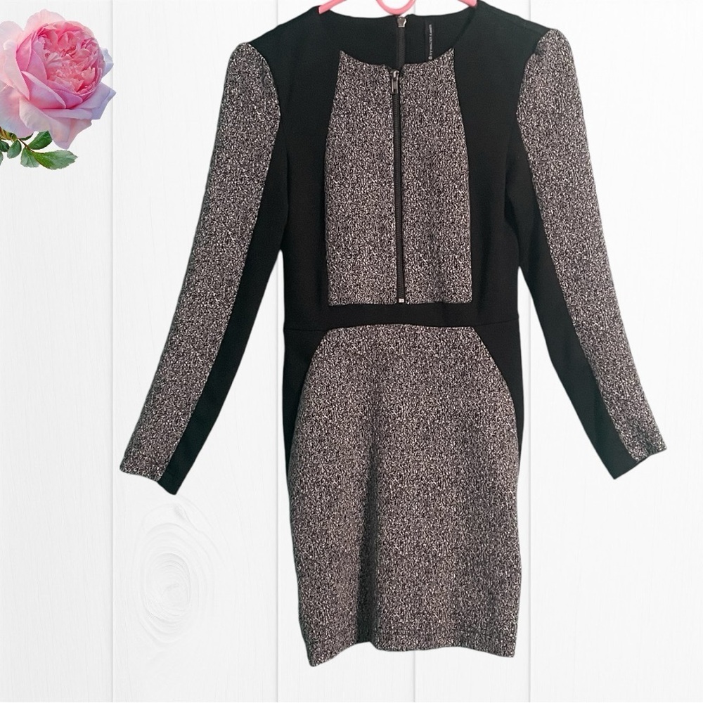 W118 by Walter Baker. Dress XS black/white/grey color block long sleeve zippers